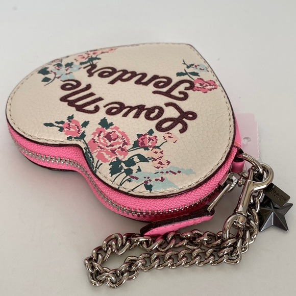 Coach Elvis Love Me Tender Heart Case - Picture 11 of 16